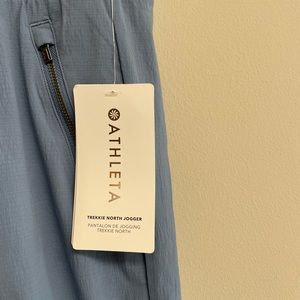 Athleta Trekkie north joggers size 8 cottage blue BNWT